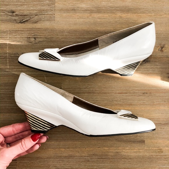 Vintage California Magdesian flats size 8 - Picture 3 of 5